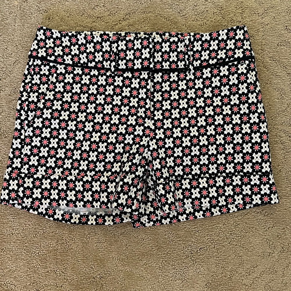 New York & Company Women’s Printed Shorts Size 4